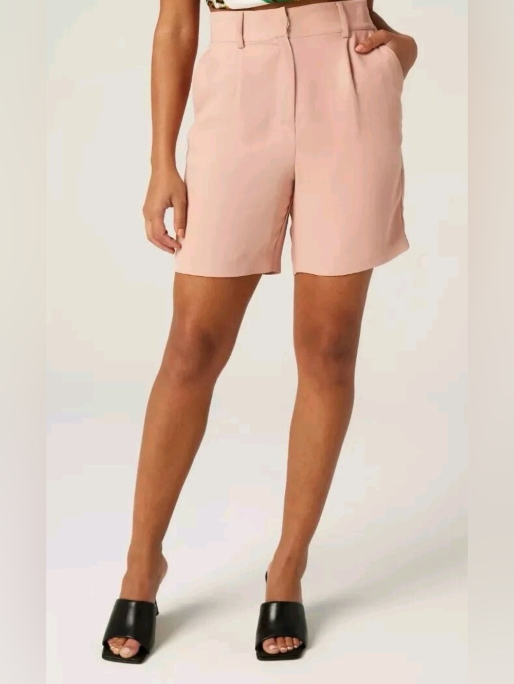 Lita by Ciara High-Rise Tailored Shorts in Soft Pink